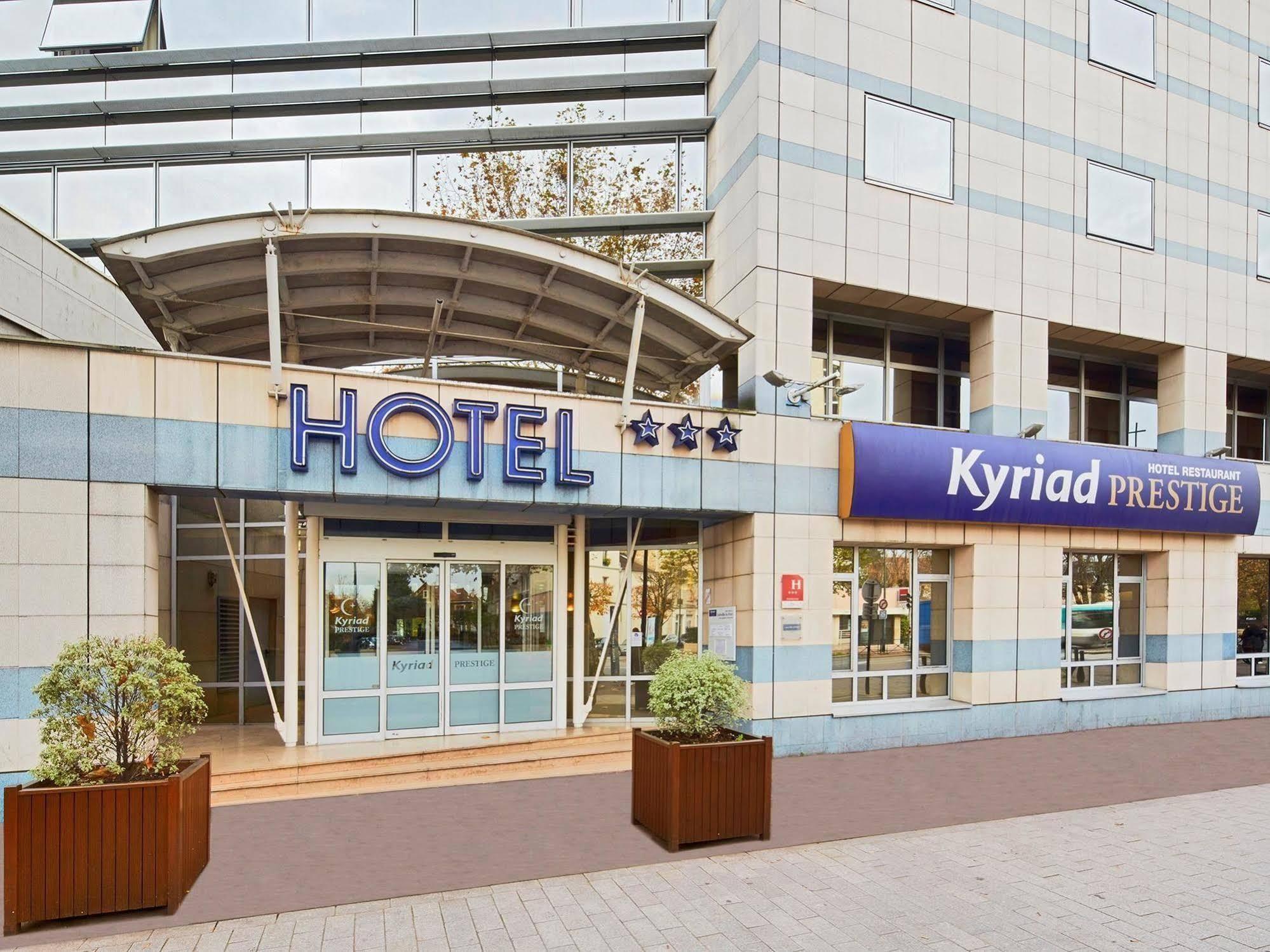 ทิวลิป เรสซิเดนซ์ จอยน์วิล-เลอ-ปงต์ Hotel จวนวิลล์-เลอ-พอนต์ ภายนอก รูปภาพ