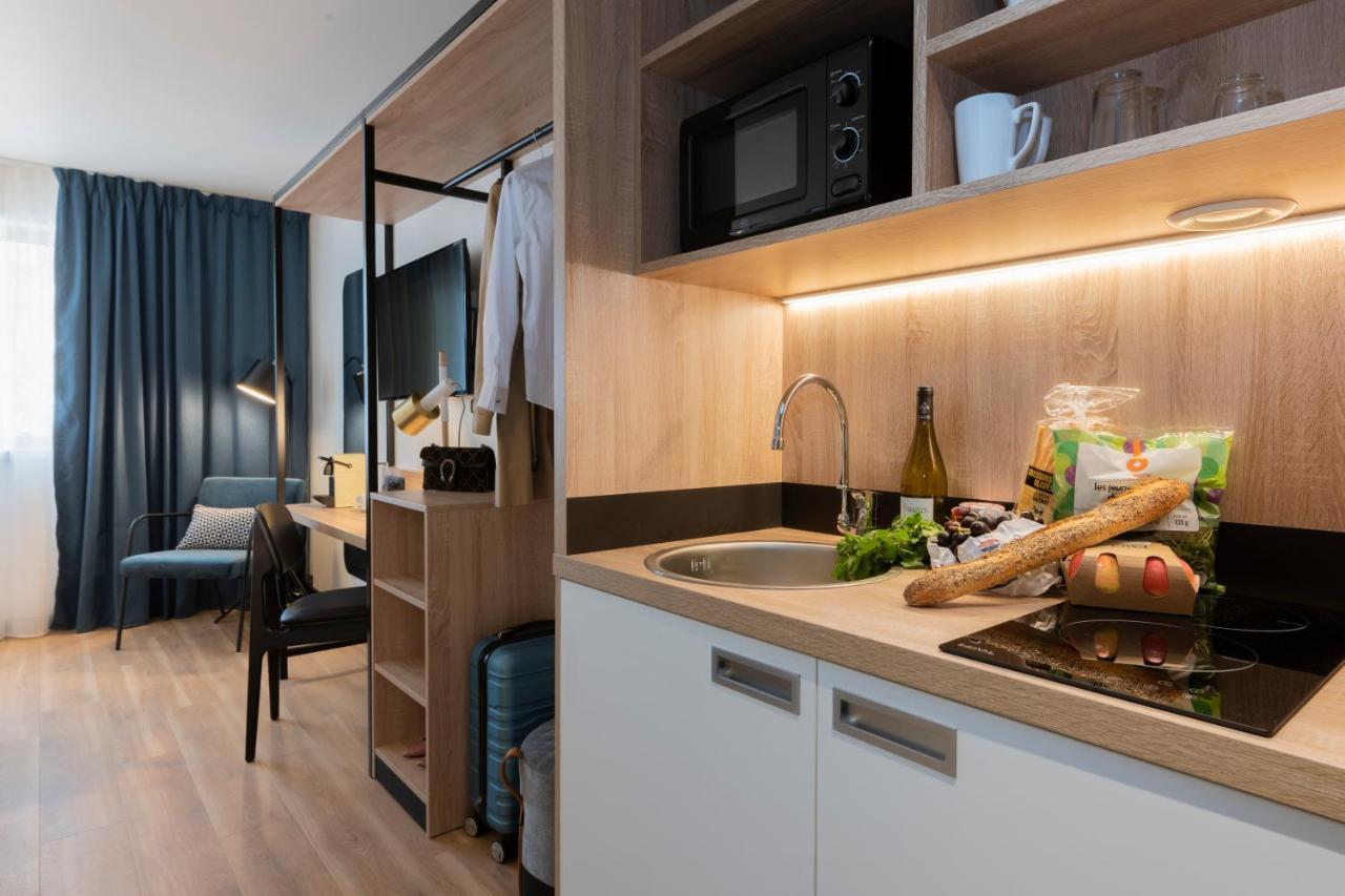 ทิวลิป เรสซิเดนซ์ จอยน์วิล-เลอ-ปงต์ Hotel จวนวิลล์-เลอ-พอนต์ ภายนอก รูปภาพ